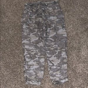 American Eagle Camo Joggers